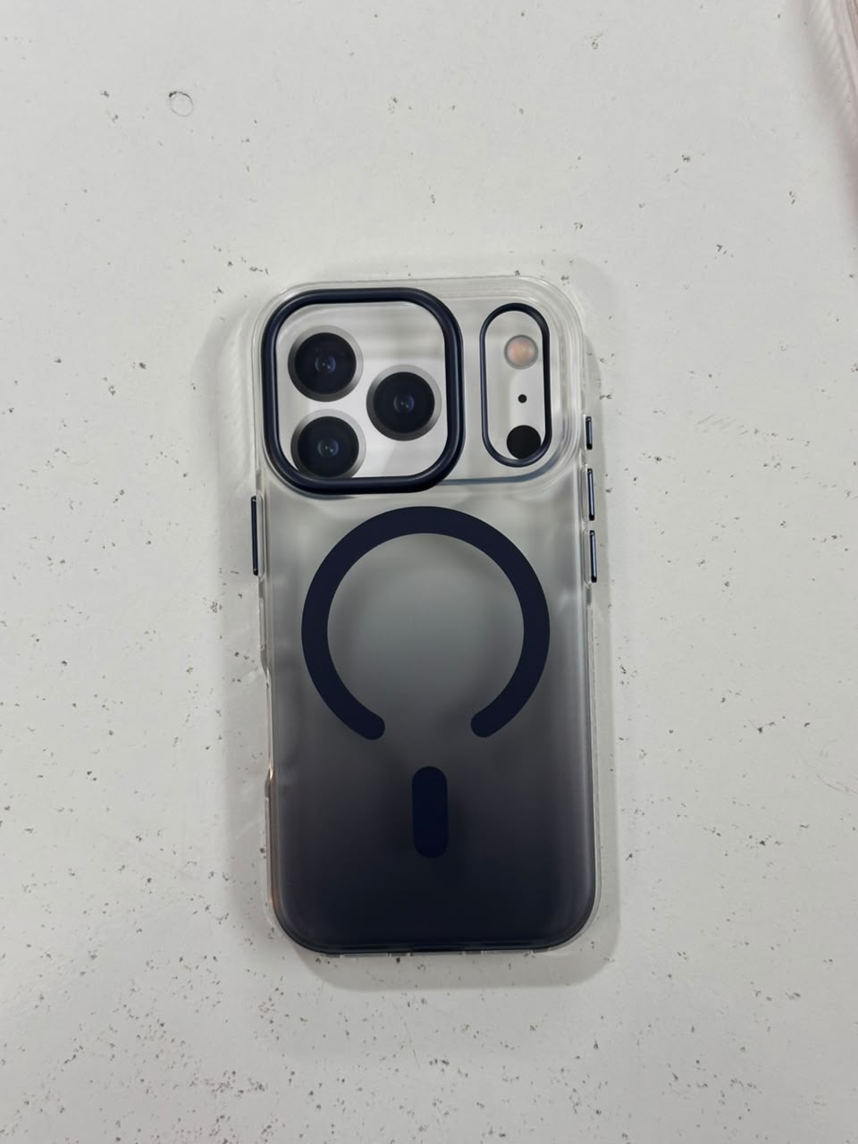 Baksuti Case for iPhone 17 Pro