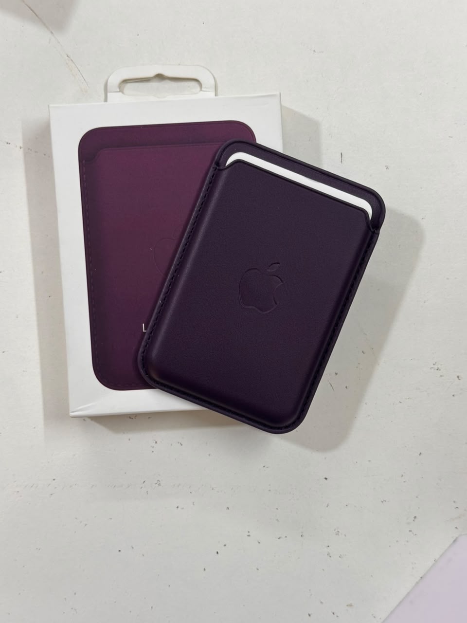 Apple MagSafe Wallet with Apple Logo